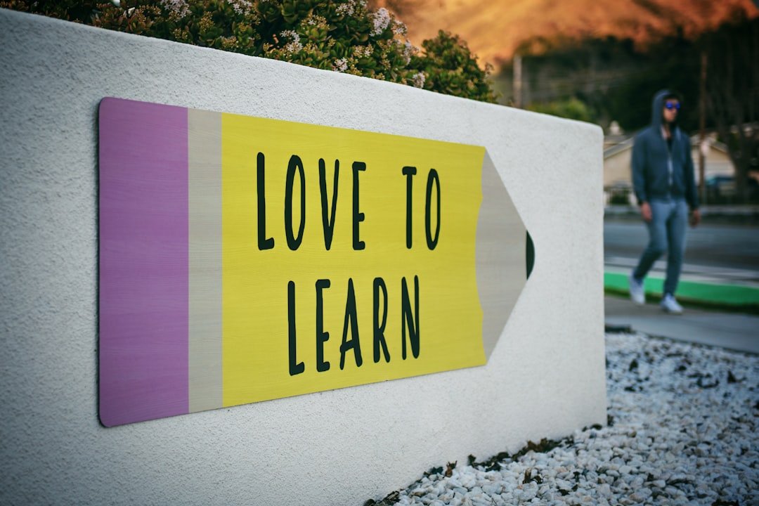 Photo Image: Money management Nouns: Money, education