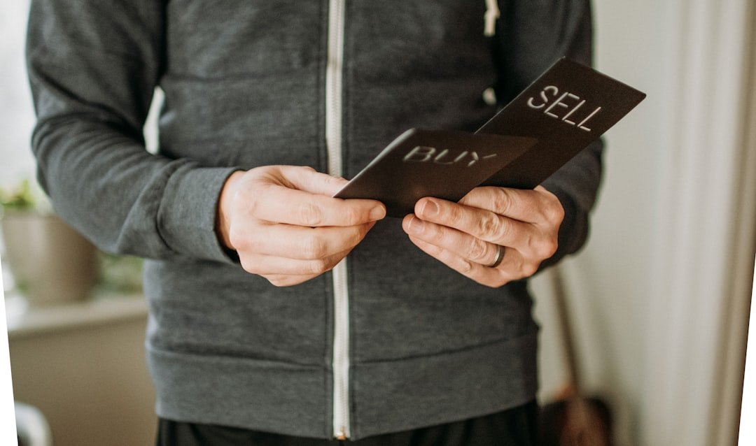 Photo Image: Smartphone Nouns: App, Finance