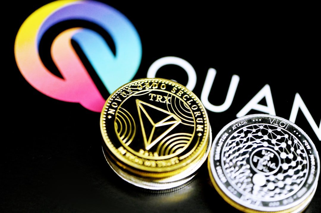 Photo Cryptocurrency: What to Know Before Investing Image: Bitcoin logo