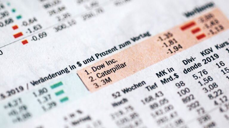 Photo difference between fixed income and variable explained simply